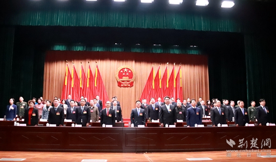 全體起立，奏唱國歌_副本.jpg